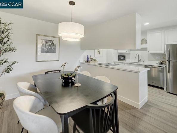 2101 Ptarmigan Dr 2, Walnut Creek CA 94595