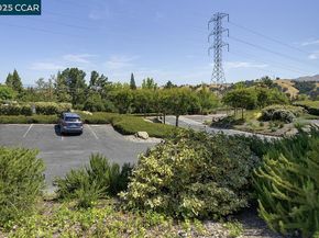 2101 Ptarmigan Dr 2, Walnut Creek CA 94595