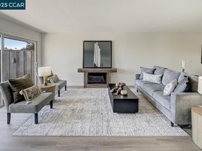 2101 Ptarmigan Dr 2, Walnut Creek CA 94595