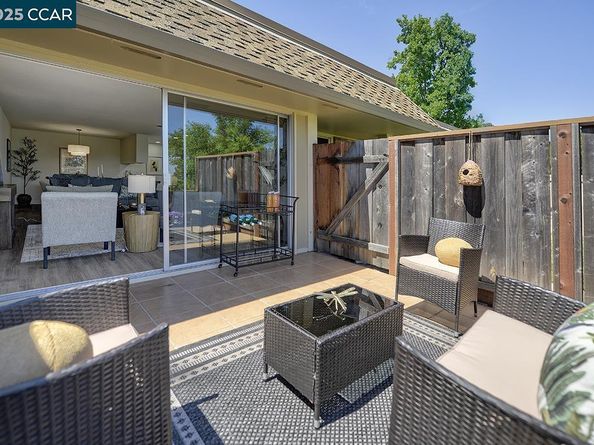 2101 Ptarmigan Dr 2, Walnut Creek CA 94595