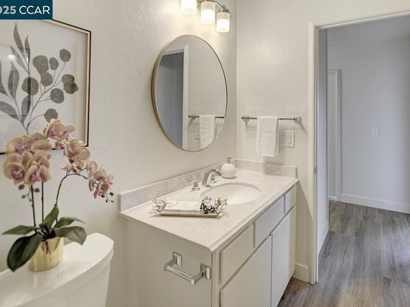 2101 Ptarmigan Dr 2, Walnut Creek CA 94595