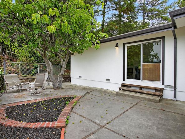 350 Elysian Fields Dr, Oakland CA 94605