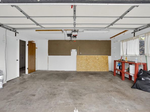 350 Elysian Fields Dr, Oakland CA 94605
