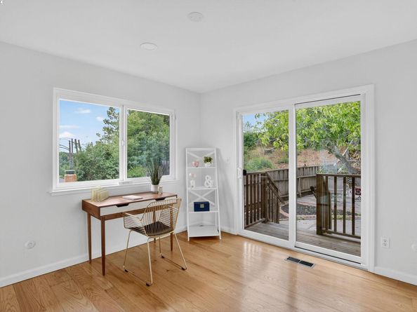 350 Elysian Fields Dr, Oakland CA 94605