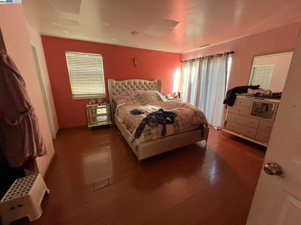 505 Nevin Ave, Richmond CA 94801