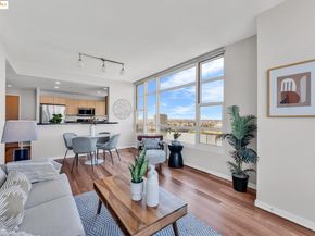 1 Lakeside Dr 1803, Oakland CA 94612