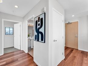1 Lakeside Dr 1803, Oakland CA 94612