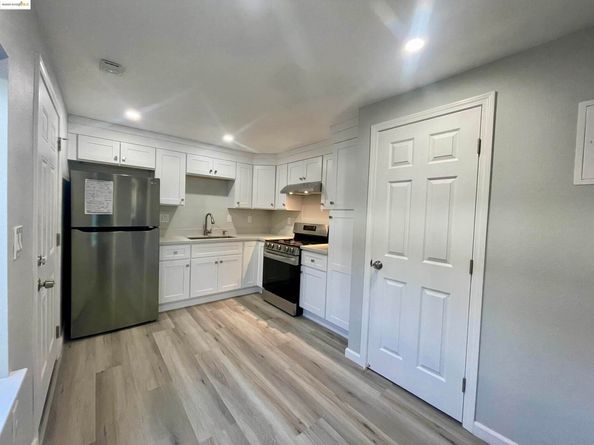 1912 Crosby Ave, Oakland CA 94601
