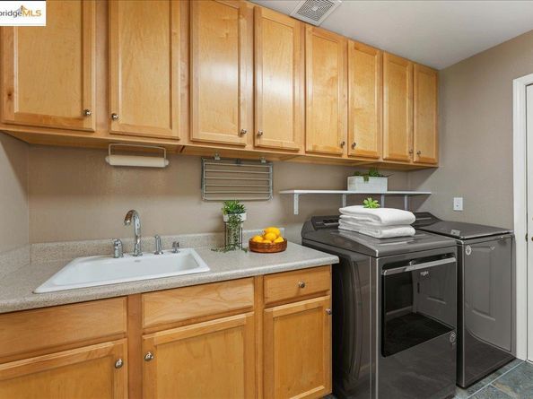 3195 Rohrer, Lafayette CA 94549