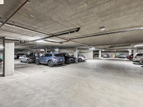 438 W Grand Ave 420, Oakland CA 94612