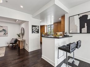 438 W Grand Ave 420, Oakland CA 94612