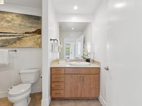 438 W Grand Ave 420, Oakland CA 94612