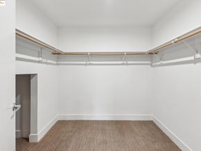438 W Grand Ave 420, Oakland CA 94612