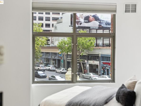 438 W Grand Ave 420, Oakland CA 94612