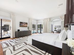 7430 SW 66th St, Miami FL 33143