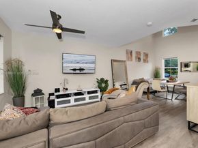 13564 NW 7th St, Pembroke Pines FL 33028