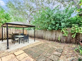 13564 NW 7th St, Pembroke Pines FL 33028