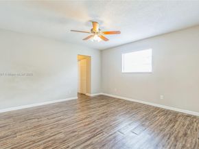 156 SW 126th Ave, Plantation FL 33325