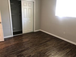 156 SW 126th Ave, Plantation FL 33325