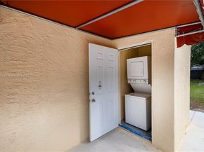 1852 NW 85th St, Miami FL 33147