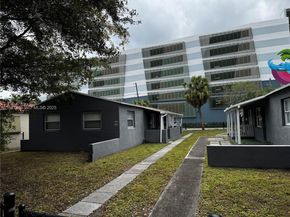 2034 Taylor St, Hollywood FL 33020