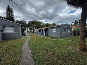 2034 Taylor St, Hollywood FL 33020