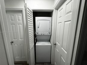 2034 Taylor St, Hollywood FL 33020