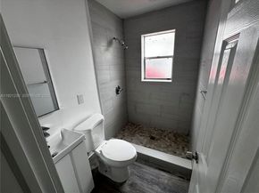 2034 Taylor St, Hollywood FL 33020