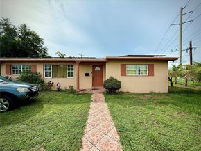 701 NW 176th Ter, Miami Gardens FL 33169