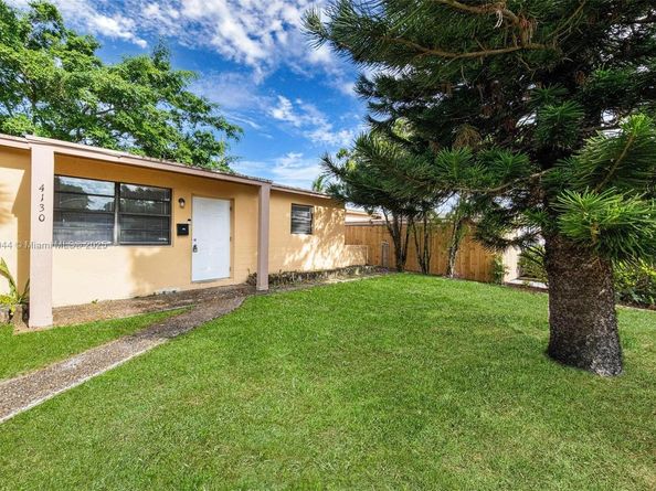 4130 NW 12th Ave, Oakland Park FL 33309