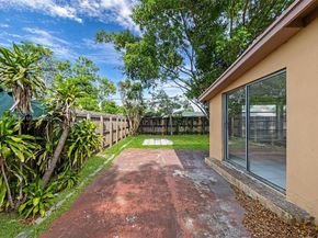 4130 NW 12th Ave, Oakland Park FL 33309