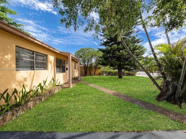 4130 NW 12th Ave, Oakland Park FL 33309