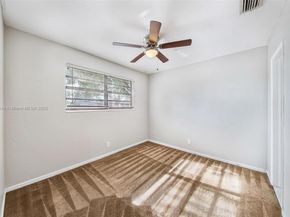 4130 NW 12th Ave, Oakland Park FL 33309
