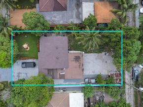 1340 NW 128th St, Miami FL 33167