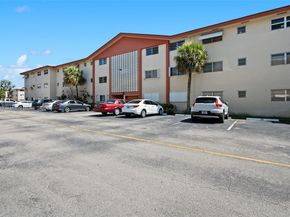 5300 Washington St G323, Hollywood FL 33021