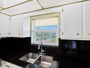 5300 Washington St G323, Hollywood FL 33021