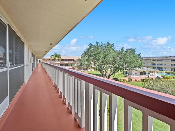 5300 Washington St G323, Hollywood FL 33021