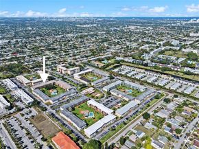 5300 Washington St G323, Hollywood FL 33021