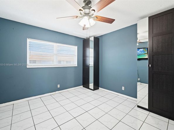 5300 Washington St G323, Hollywood FL 33021