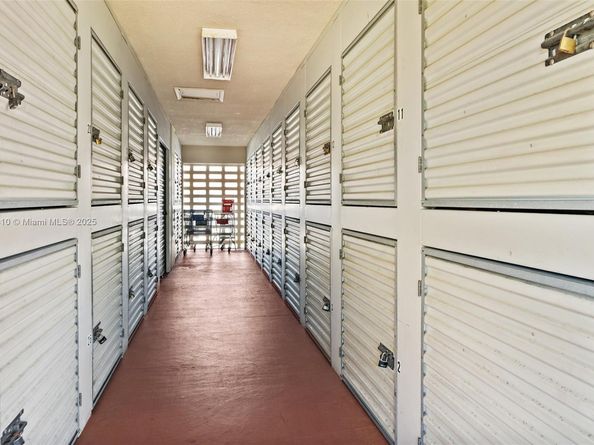 5300 Washington St G323, Hollywood FL 33021