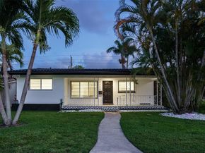 1230 Johnson St, Hollywood FL 33019