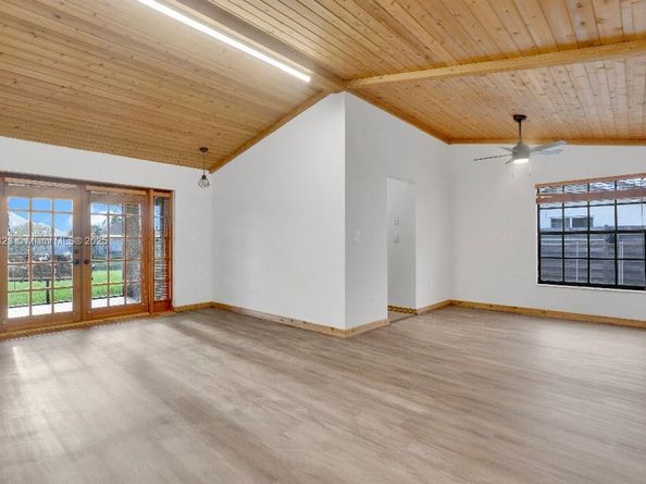 15512 SW 142nd Ct, Miami FL 33177