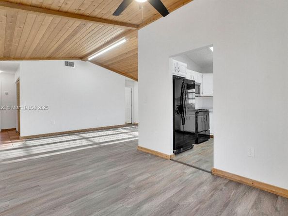 15512 SW 142nd Ct, Miami FL 33177