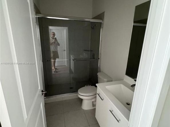 Undisclosed Address #A11826139, Miramar FL 33029