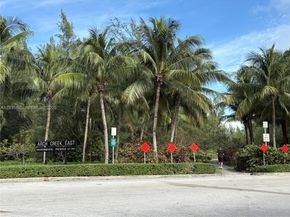 2500 NE 135th St C502, North Miami FL 33181