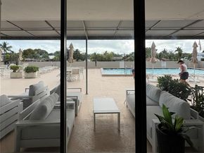 2500 NE 135th St C502, North Miami FL 33181