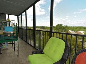 2500 NE 135th St C502, North Miami FL 33181