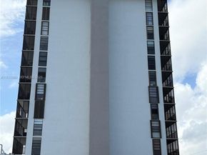 2500 NE 135th St C502, North Miami FL 33181