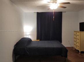 2500 NE 135th St C502, North Miami FL 33181