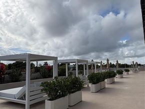 2500 NE 135th St C502, North Miami FL 33181